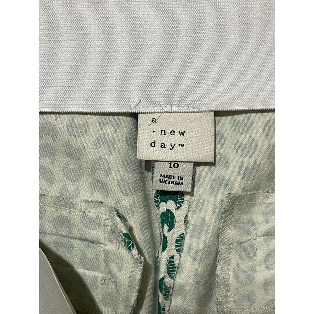 A new Day Green Patterned Slim Skinny Crop Pants Stretch High Waist Size 10 - Picture 13 of 15
